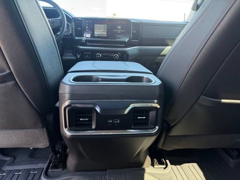 Used 2024 GMC Sierra 1500 Elevation w/ Elevation Premium Package AWD/4WD image 22