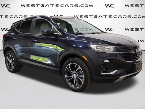 Used 2020 Buick Encore GX Select image 2