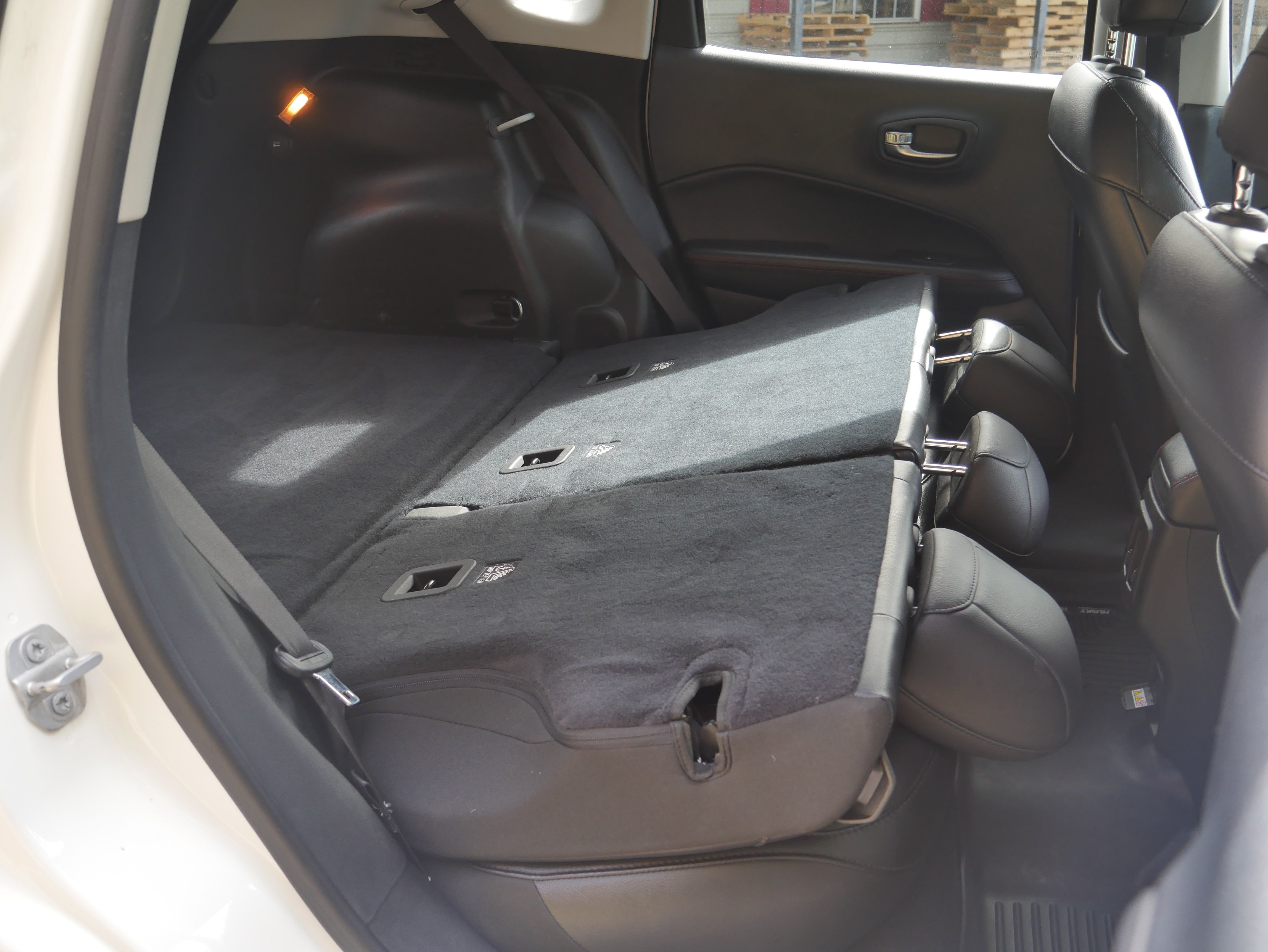 Used 2019 Jeep Compass Trailhawk AWD/4WD image 29