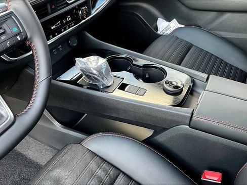 New 2026 Nissan Rogue SV image 11