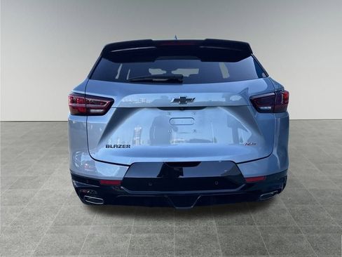 Used 2025 Chevrolet Blazer RS image 4