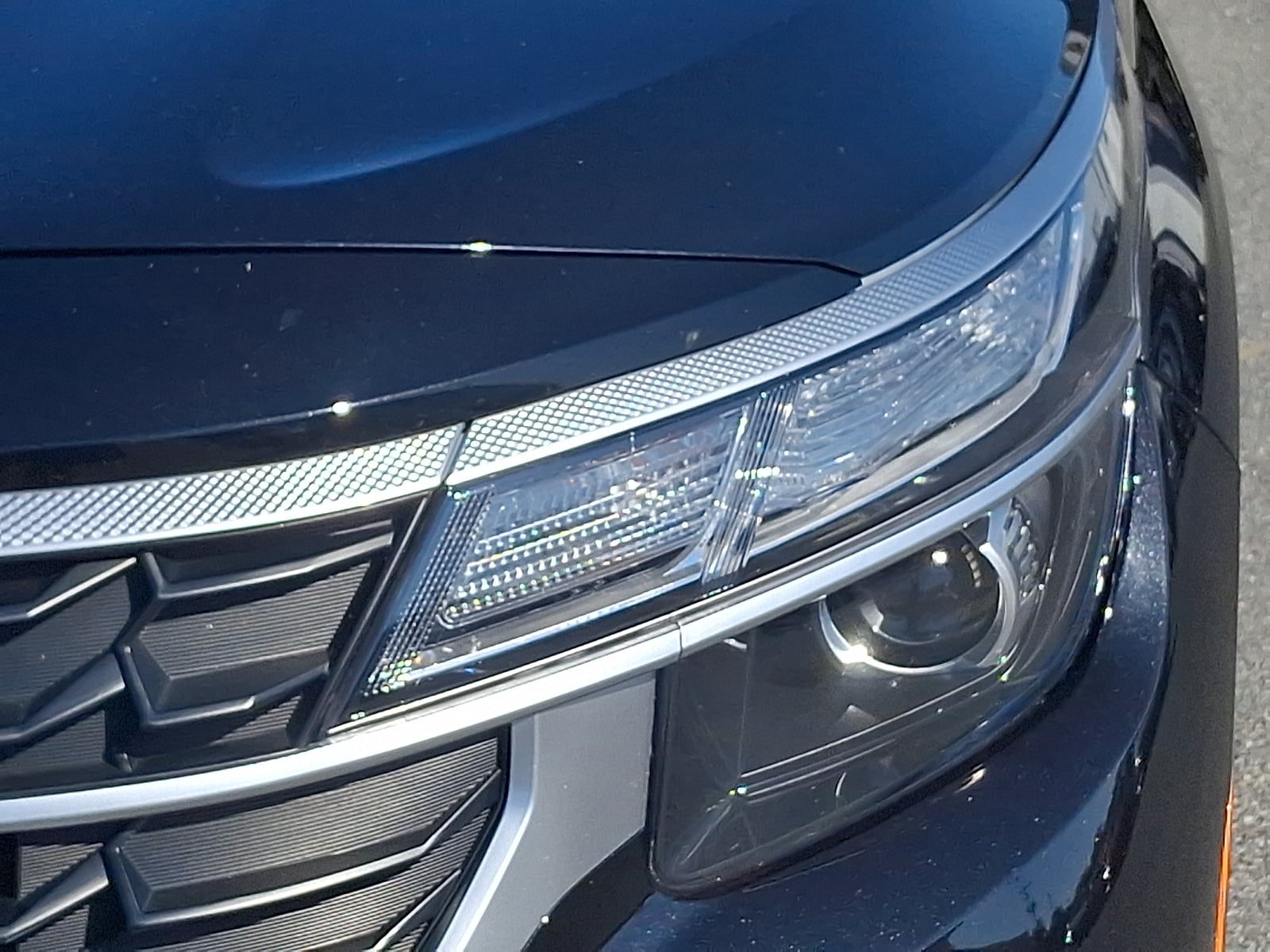 Used 2025 Kia Seltos LX AWD/4WD image 9