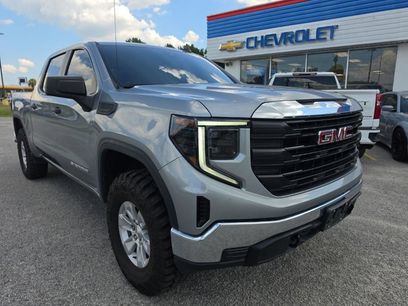 Used 2024 GMC Sierra 1500 Pro w/ Pro Value Package
