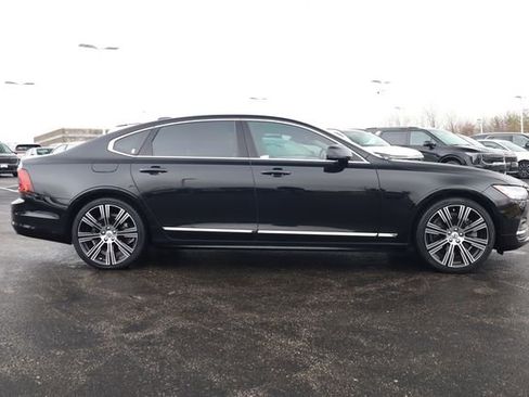 Used 2023 Volvo S90 B6 Plus AWD/4WD image 4