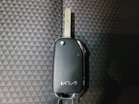 Used 2024 Kia Soul LX w/ Option Group 015 image 32