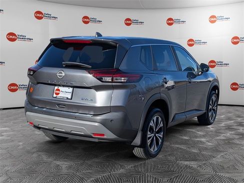 Certified 2023 Nissan Rogue SV image 5