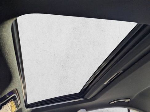 Certified 2023 Mercedes-Benz C 300 4MATIC Sedan image 15