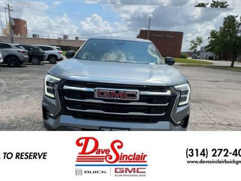 New 2027 GMC Terrain Elevation w/ LPO, Floor Liner Package FWD image 3