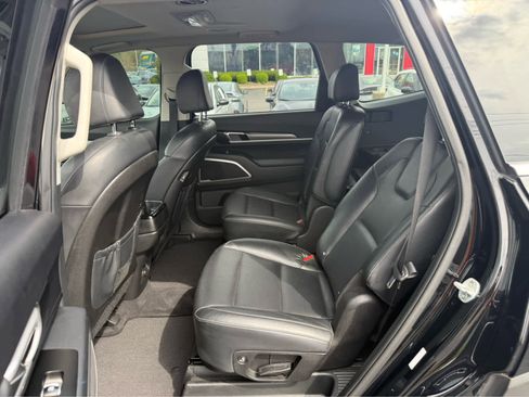 Used 2022 Kia Telluride S image 18
