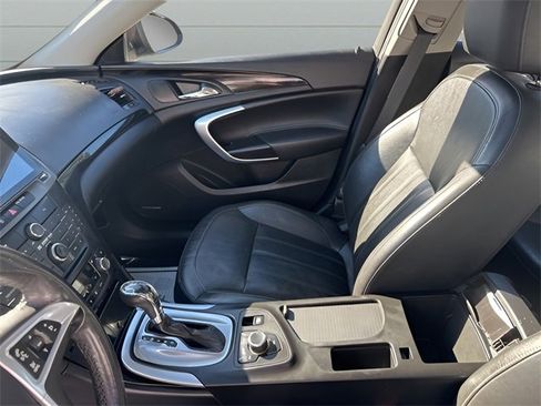 Used 2011 Buick Regal CXL Turbo w/ TO4 Preferred Equipment Group image 13