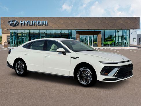 New 2026 Hyundai Sonata SEL FWD image 10