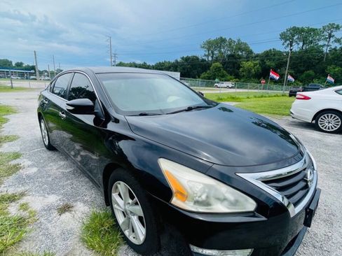 Used 2014 Nissan Altima 2.5 SL w/ Technology Package image 1