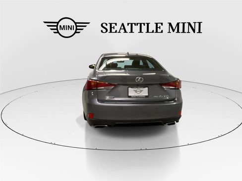 Used 2020 Lexus IS 350 F Sport w/ F Sport Package image 9