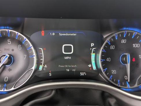 New 2026 Chrysler Voyager LX image 12