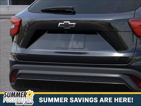 New 2026 Chevrolet Trax LT w/ Driver Confidence Package FWD image 14