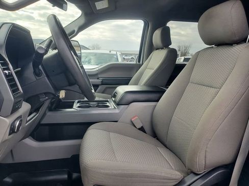 Used 2019 Ford F250 XLT w/ XLT Premium Package image 5