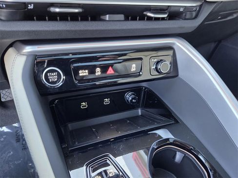 New 2025 Audi Q5 2.0T Premium Plus image 23