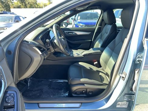 Used 2024 Cadillac CT5 Luxury image 2