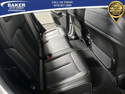 Used 2024 Jeep Grand Cherokee Limited w/ Black Appearance Package image 28