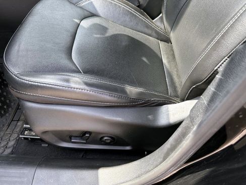 Used 2021 Jeep Compass Latitude image 16