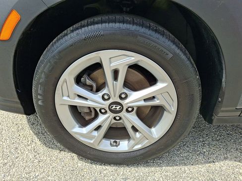 Used 2023 Hyundai Kona SEL AWD/4WD image 12