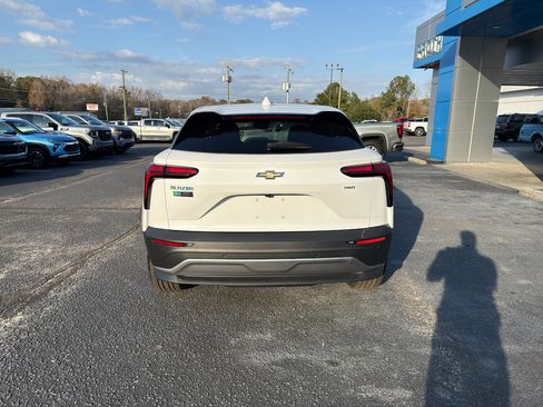 New 2026 Chevrolet Blazer EV LT AWD/4WD image 4