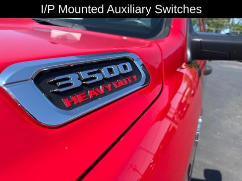 Used 2019 RAM 3500 Tradesman AWD/4WD image 13