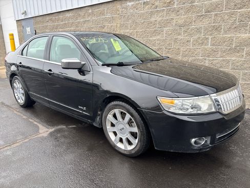 Used 2008 Lincoln MKZ image 2