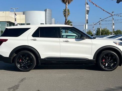 Used 2021 Ford Explorer ST w/ Equipment Group 401A AWD/4WD image 3