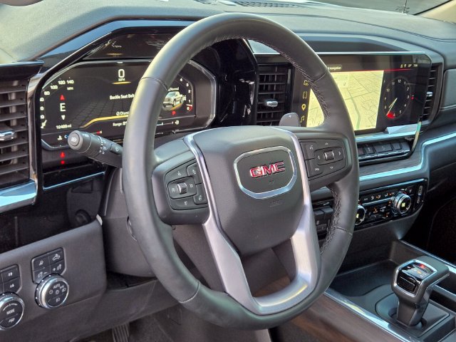 Used 2025 GMC Sierra 1500 SLT w/ SLT Premium Package AWD/4WD image 26