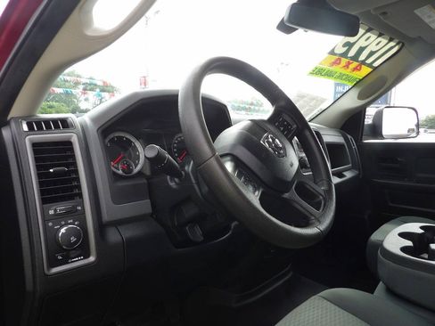 Used 2014 RAM 1500 Express AWD/4WD image 6