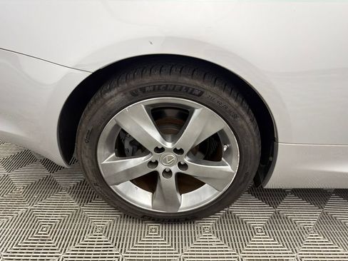 Used 2011 Lexus IS 350C w/ Luxury Pkg RWD image 16
