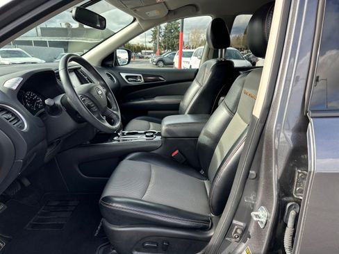 Used 2020 Nissan Pathfinder SV w/ Rock Creek Edition image 9