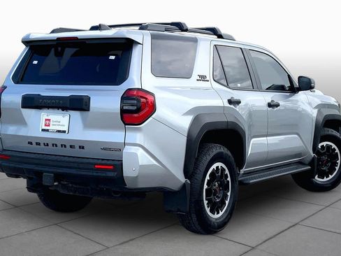 Used 2025 Toyota 4Runner TRD Off-Road AWD/4WD image 13