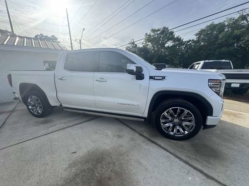 Used 2024 GMC Sierra 1500 Denali w/ Denali Reserve Package AWD/4WD image 4