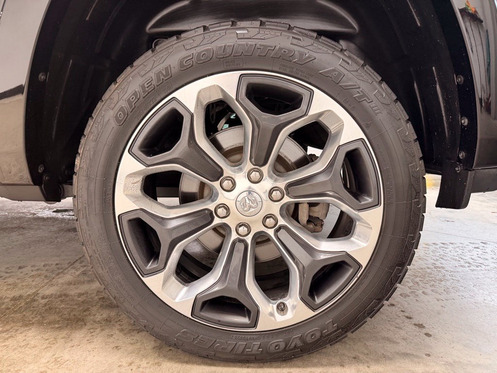 Used 2022 RAM 1500 Limited AWD/4WD image 18