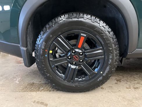 New 2026 Nissan Rogue SV AWD/4WD image 8