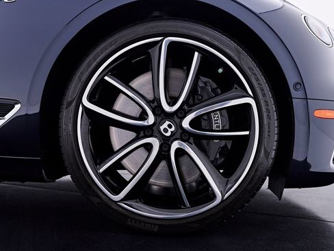 Used 2020 Bentley Continental GT AWD/4WD image 33