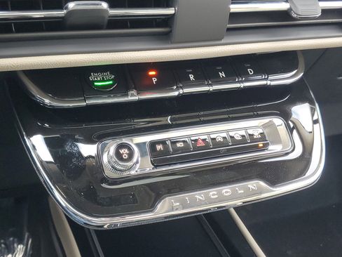 New 2026 Lincoln Corsair Premiere image 22