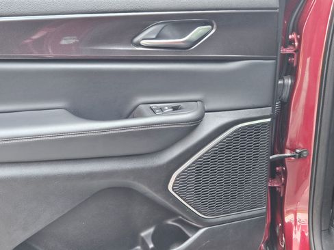 Used 2022 Jeep Grand Cherokee L Laredo w/ Luxury Tech Group I image 24