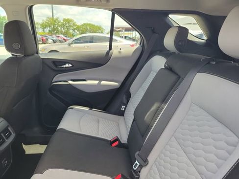 Used 2019 Chevrolet Equinox LT FWD image 9