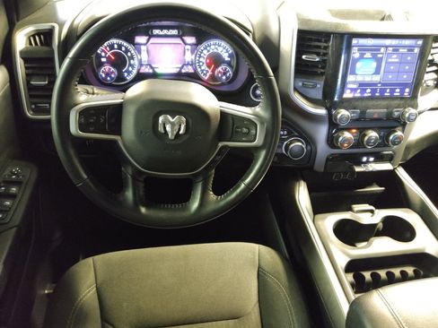 Used 2022 RAM 1500 Big Horn AWD/4WD image 22