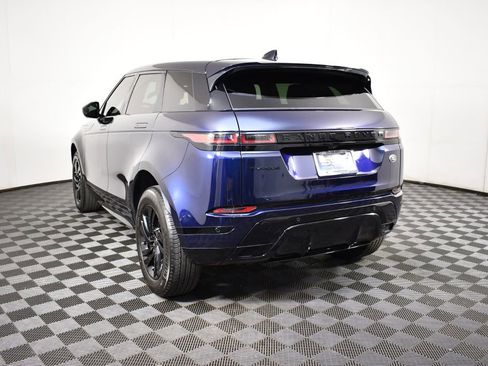 Used 2023 Land Rover Range Rover Evoque R-Dynamic S image 9