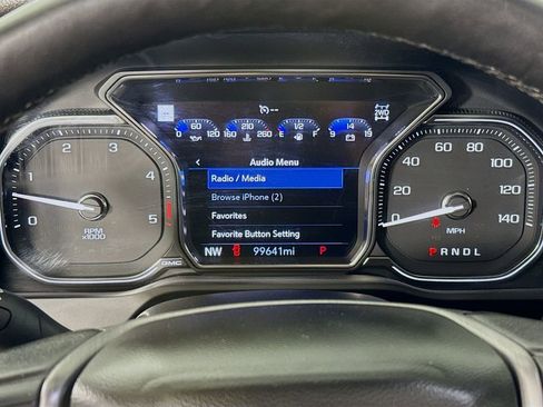 Used 2022 GMC Sierra 3500 Denali w/ Denali Ultimate Package AWD/4WD image 14