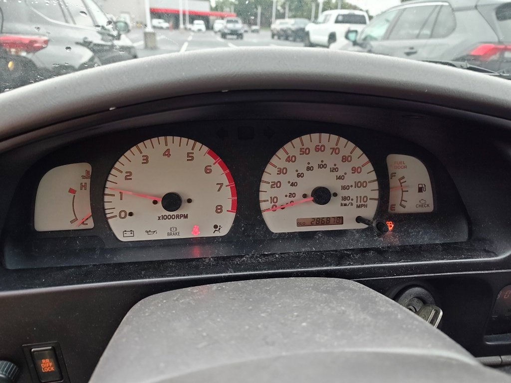 Used 2002 Toyota Tacoma PreRunner RWD image 12