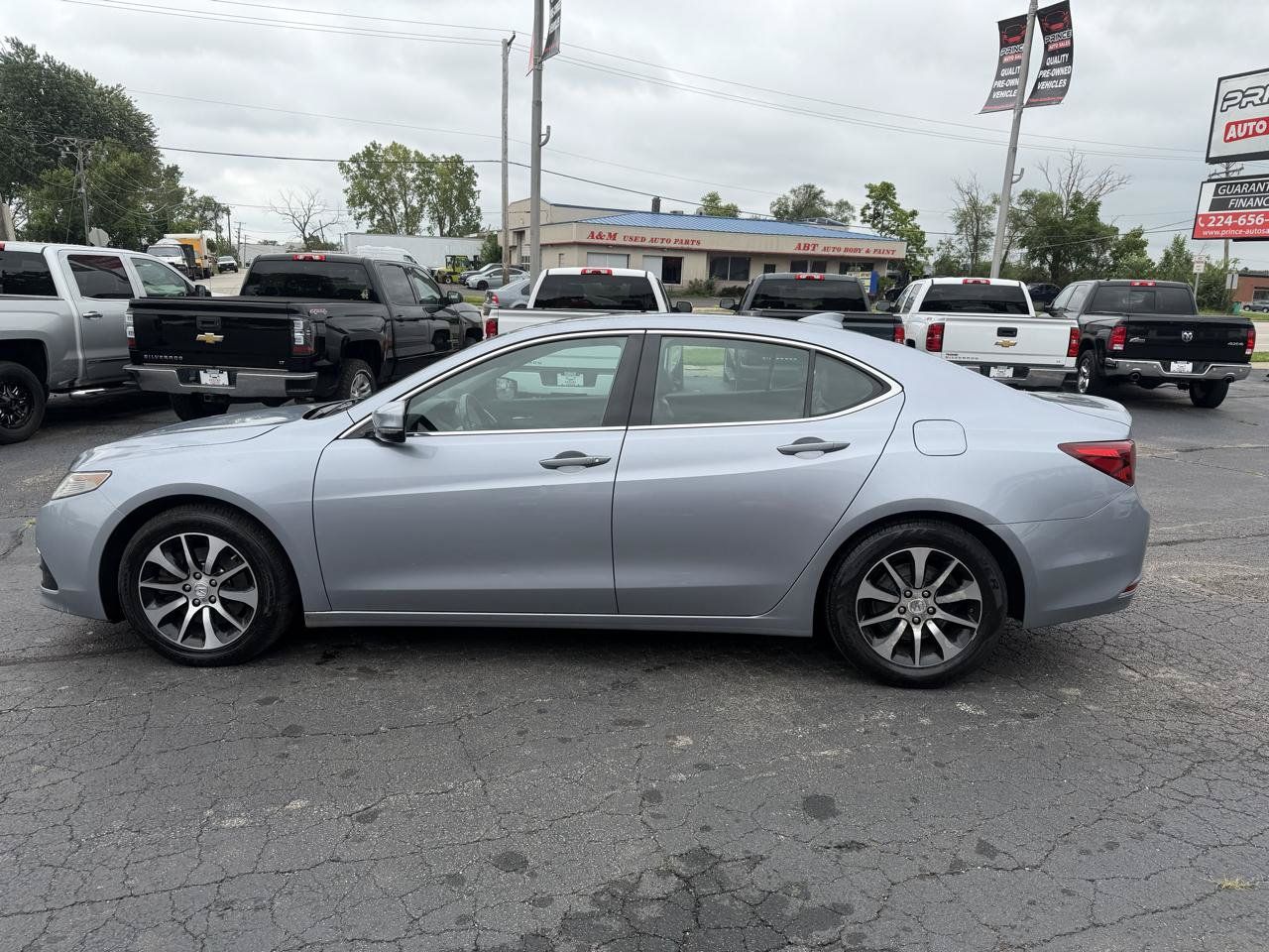 Used 2015 Acura TLX FWD image 4