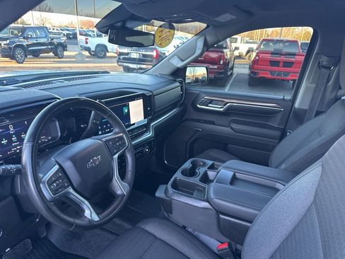 Certified 2024 Chevrolet Silverado 1500 RST w/ Z71 Off-Road Package image 16