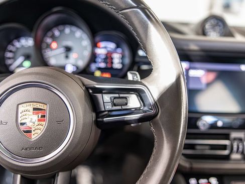 Used 2022 Porsche Macan S AWD/4WD image 26