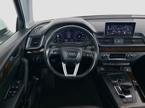 Used 2018 Audi Q5 2.0T Premium AWD/4WD image 17