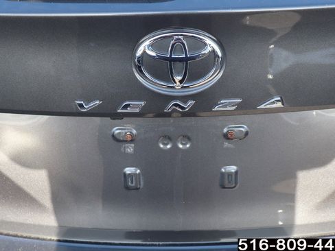 Used 2015 Toyota Venza Limited image 38